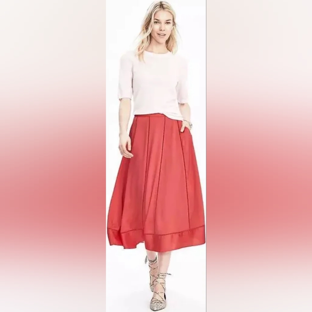 Elegant Red Women's Skirt